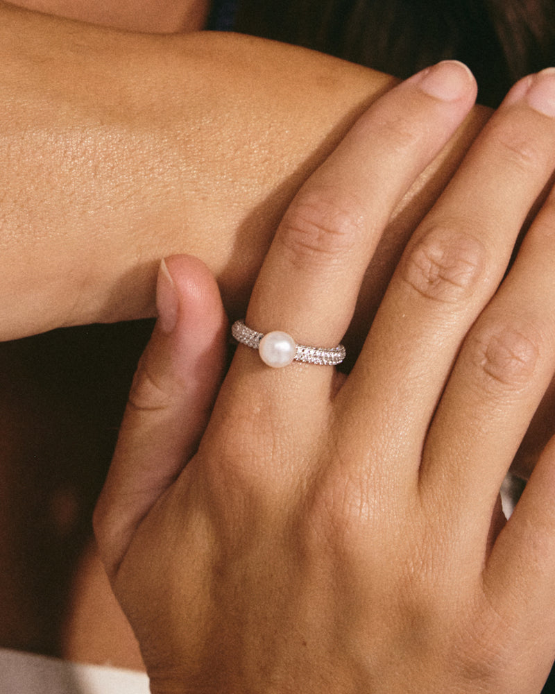 PEARL PAVE AMALFI RING