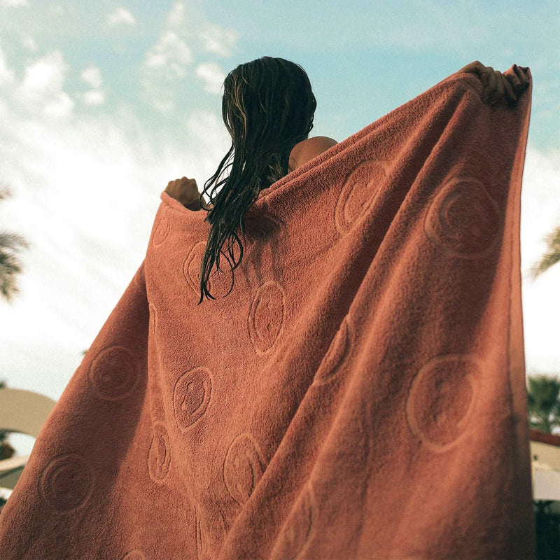 POOLSIDE BEACH TOWEL - TERRACOTTA