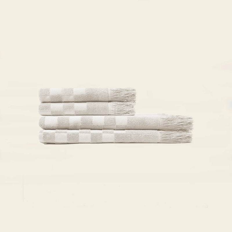 POOL SIDE PLUSH CHECKERED 4 PIECE BUNDLE
